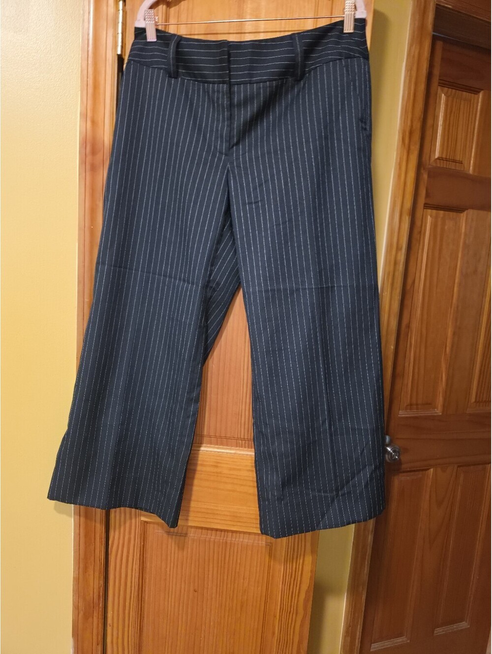 AB studio Womens Sz 12 Black And White Pin Striped Trousers